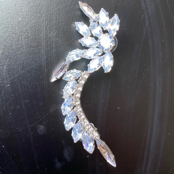 CZ Cuff Statement Earring - Picture 1 of 4